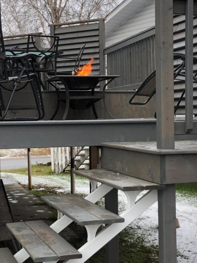 Bed and Breakfast Polar Nights Yellowknife Exteriér fotografie